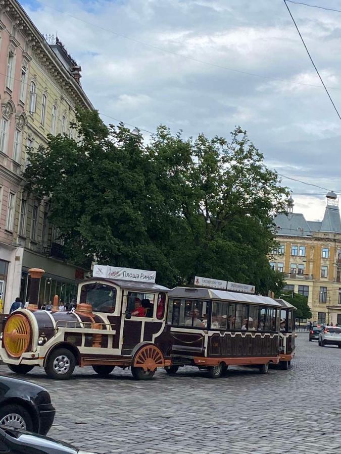 利沃夫Вірменська 14 Центр З Балконом Не Далеко Від Ж Д Вокзалу Звітні Документи公寓 外观 照片